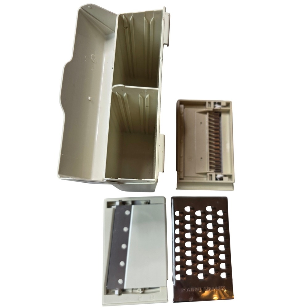 Pampered Chef Ultimate Mandoline Slicer Replacement Blades and Storage‎ Case A2